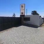 Otel Leonchic - Com Piscina De Agua Salgada