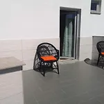 Leonchic - Com Piscina De Agua Salgada
