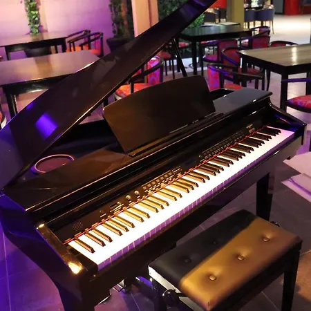 Leonchic - Com Piscina De Agua Salgada *