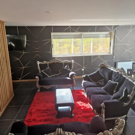 Leonchic - Com Piscina De Agua Salgada Barcelos