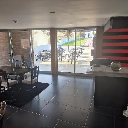 Leonchic - Com Piscina De Agua Salgada *