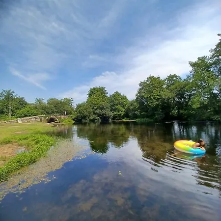 Leonchic - Com Piscina De Agua Salgada * Барселуш