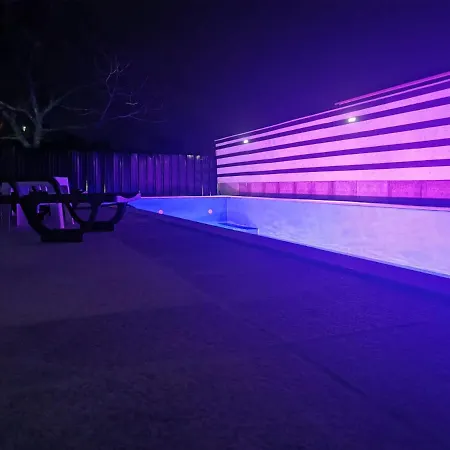 Leonchic - Com Piscina De Agua Salgada Отель Барселуш