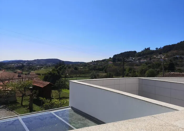 Hotel Leonchic - Com Piscina De Agua Salgada