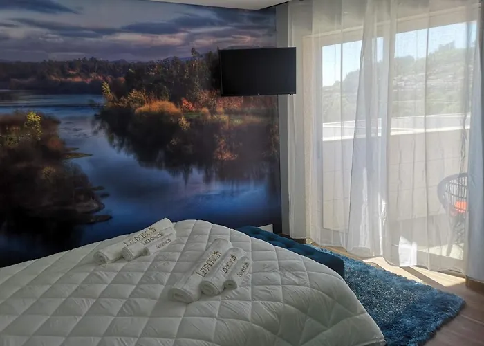 Leonchic - Com Piscina De Agua Salgada