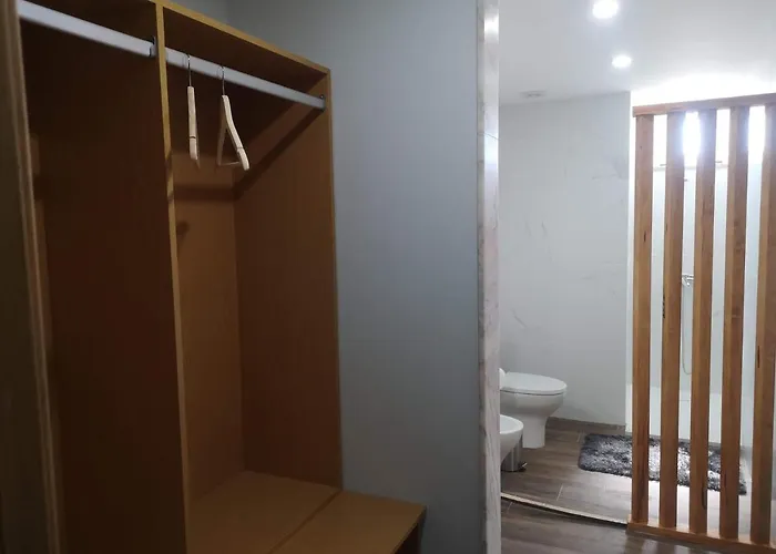 Hotel Leonchic - Com Piscina De Agua Salgada Barcelos