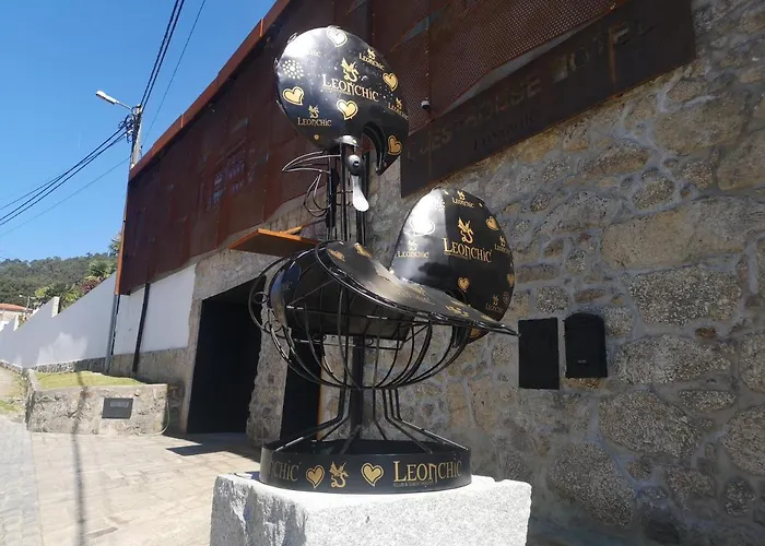 Leonchic - Com Piscina De Agua Salgada מלון