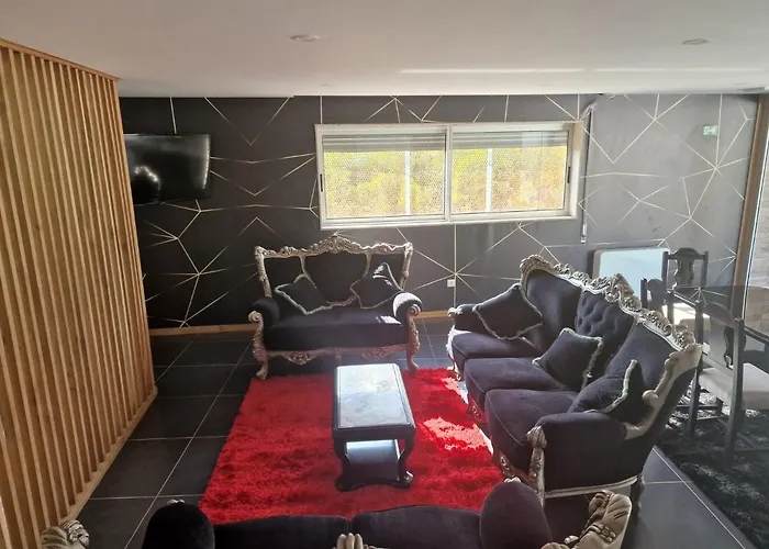 Leonchic - Com Piscina De Agua Salgada ברסלוס