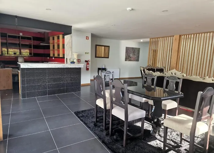 Leonchic - Com Piscina De Agua Salgada *