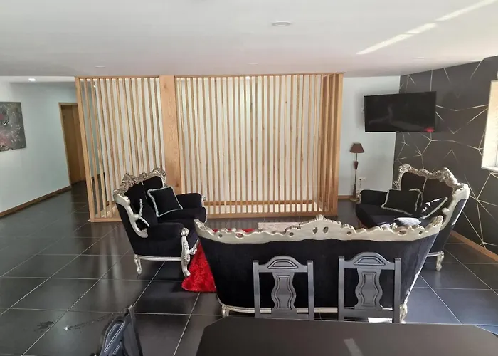 Leonchic - Com Piscina De Agua Salgada *