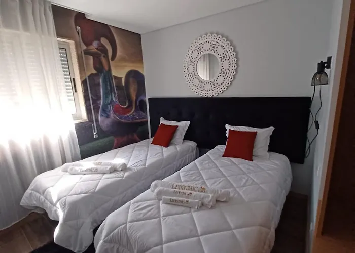 Leonchic - Com Piscina De Agua Salgada